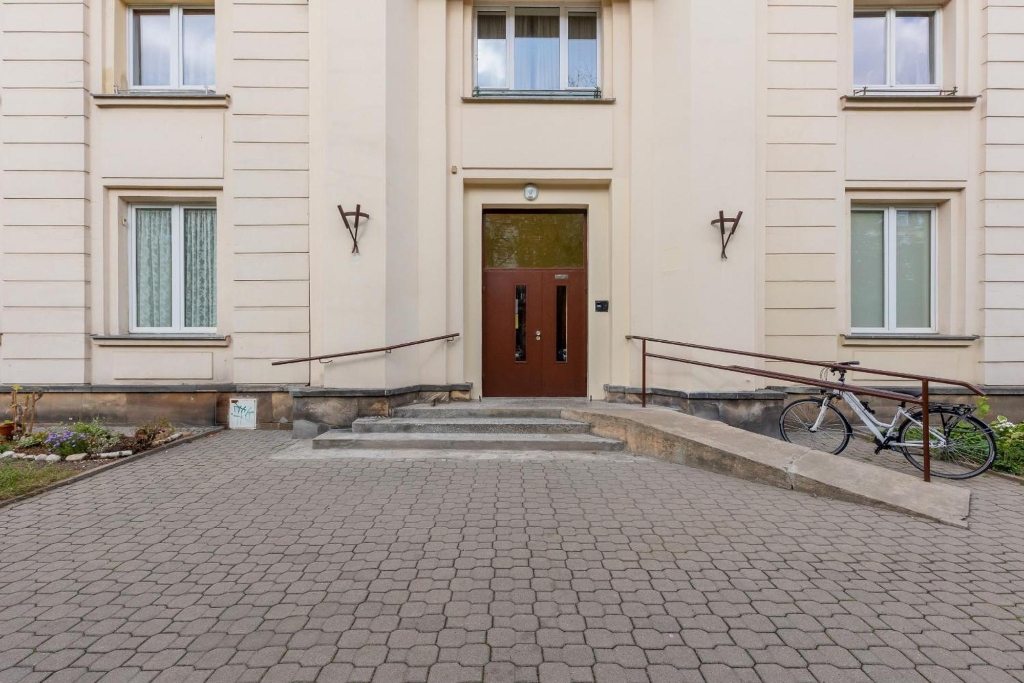 Aleja Wyzwolenia Studio with Mezzanine Warsaw Downtown by Noclegi Renters Eksteriør bilde